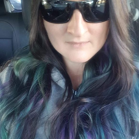 Meet your Posher, Athena - Picture 1 of 1